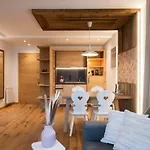 Aparthotel Sepp&hannis Im Dorf Neustift im Stubaital