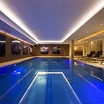 Apartahotel Sepp & Hannis Im Dorf 4*