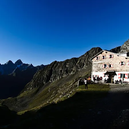Lejlighedshotel Sepp & Hannis Im Dorf Neustift im Stubaital