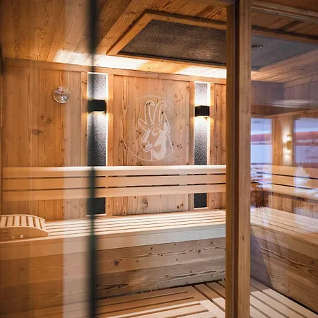 Sepp & Hannis Im Dorf Lägenhetshotell 4*