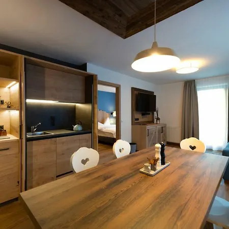 Lägenhetshotell Sepp & Hannis Im Dorf