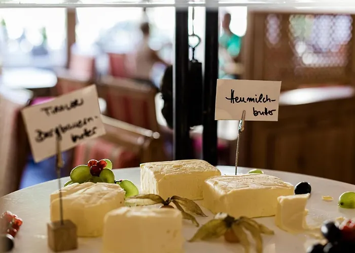 Sepp & Hannis Im Dorf 公寓式酒店