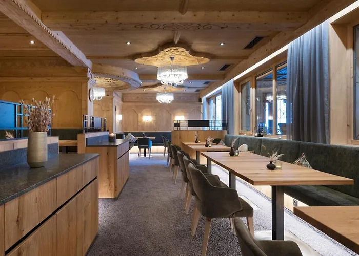 公寓式酒店 Sepp & Hannis Im Dorf 4*