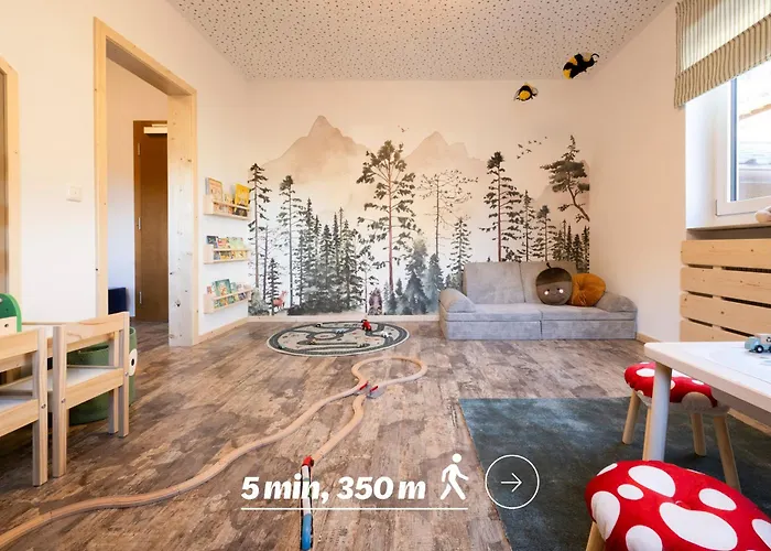 Sepp & Hannis Im Dorf 公寓式酒店 4*