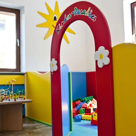 Ξενοδοχείο με διαμερίσματα Sepp & Hannis Im Dorf 4*