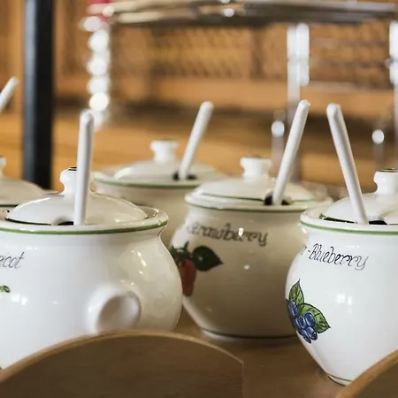 Ξενοδοχείο με διαμερίσματα Sepp & Hannis Im Dorf